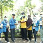 Penyerahan Kit Masker dan Hand Soap Secara Simbolis