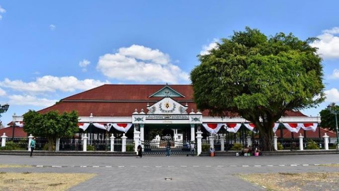 Kraton Ngayogyakarta Hadiningrat (Sumber : Dinas Kebudayaan Kota Yogyakarta)