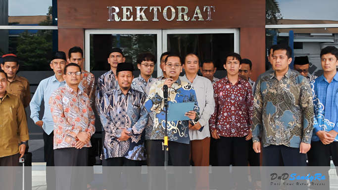 Aksi Peduli Demokrasi Civitas Akademik UM Metro Lampung