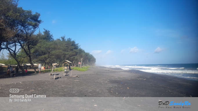 Pantai Mlarangan Asri